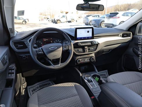 Used 2022 Ford Escape SE w/ Convenience Package image 17