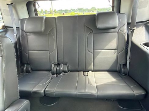 Used 2018 Chevrolet Tahoe Premier RWD image 42
