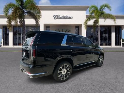 Used 2022 Cadillac Escalade Premium Luxury w/ LPO, Illumination Package RWD image 14