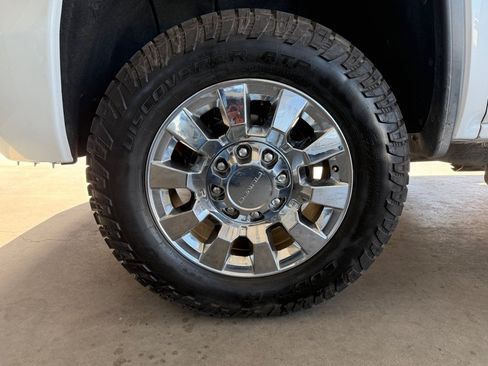 Used 2018 GMC Sierra 2500 Denali w/ Duramax Plus Package AWD/4WD image 55