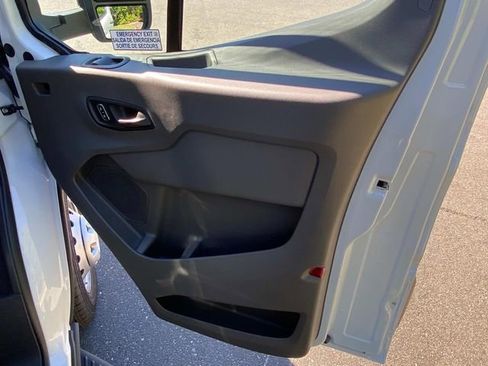 Used 2025 Ford Transit 350 XLT RWD image 35
