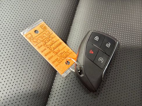 Used 2025 Buick Envision Preferred image 39