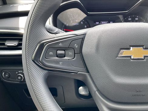 Used 2023 Chevrolet TrailBlazer LT w/ Convenience Package FWD image 18