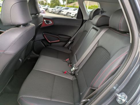 Used 2025 Kia Soul GT-Line image 16