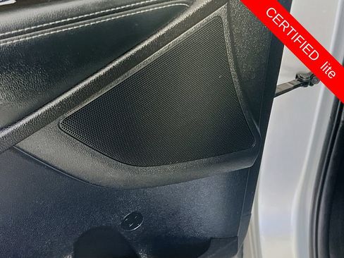 Used 2019 Kia Sorento FWD V6 image 19