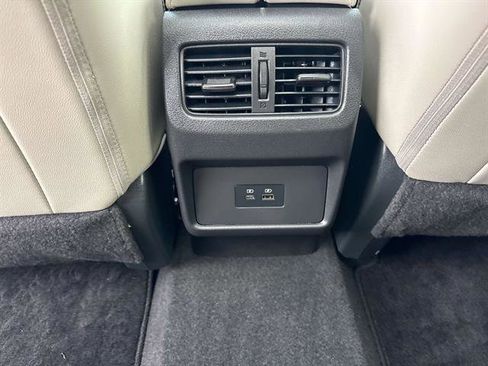 Certified 2023 Nissan Rogue SL image 13