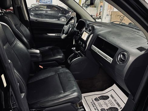 Used 2017 Jeep Compass High Altitude image 22