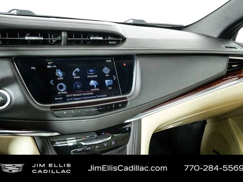 Used 2019 Cadillac XT5 Luxury image 13