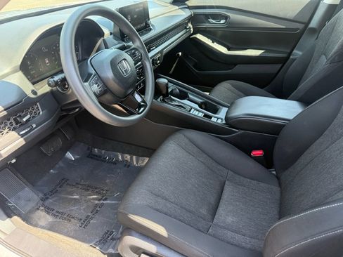 Used 2025 Honda Accord SE image 12