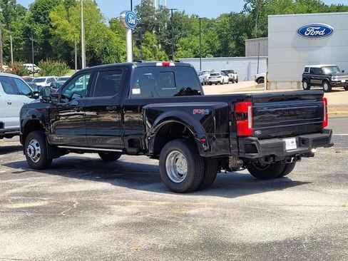 New 2026 Ford F350 Platinum AWD/4WD image 3