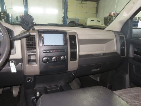Used 2012 RAM 3500 ST w/ Chrome Appearance Group AWD/4WD image 39