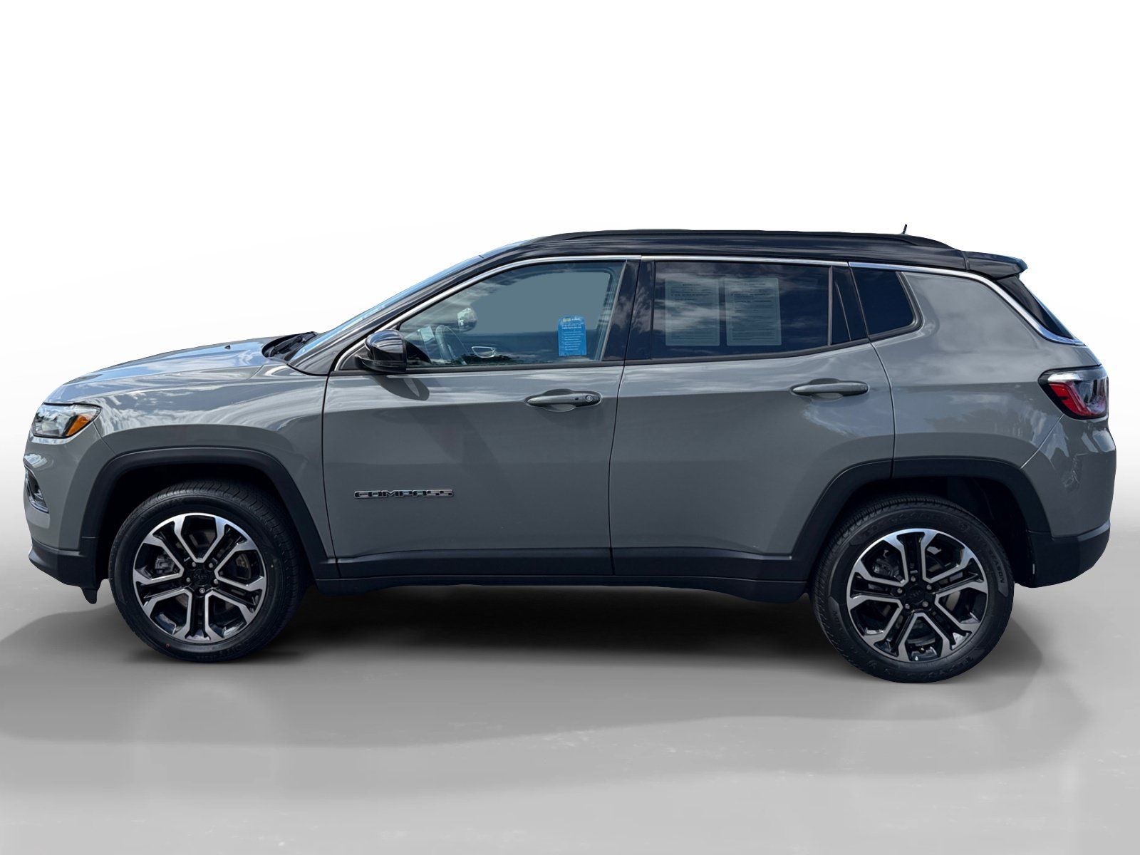 Used 2024 Jeep Compass Limited AWD/4WD image 2