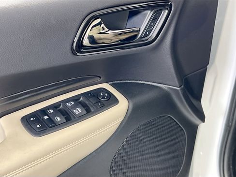 Used 2022 Dodge Durango GT image 17