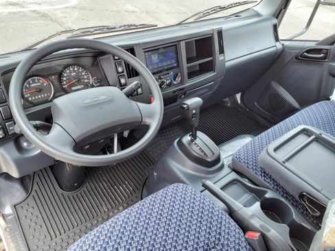 New 2025 Chevrolet Low Cab Forward 5500XG image 7