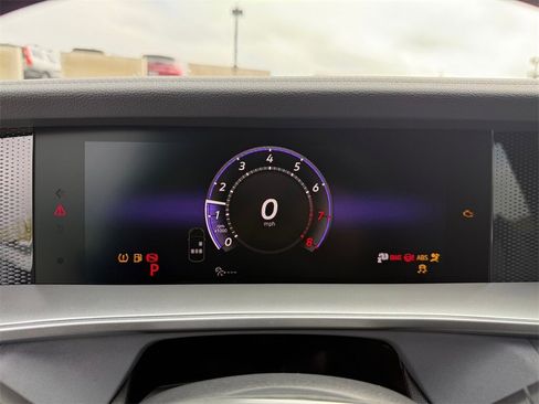 New 2026 Volkswagen Tiguan SE R-Line image 18