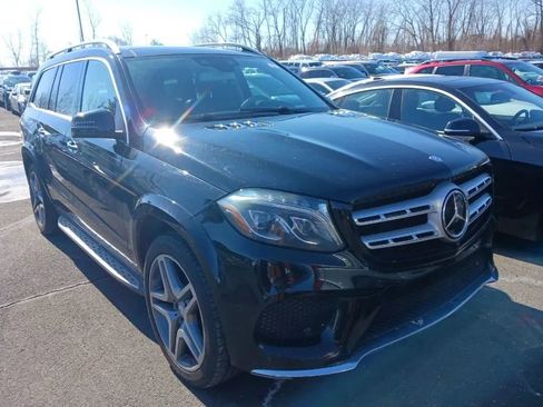 Used 2017 Mercedes-Benz GLS 550 4MATIC image 2