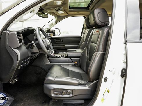 Used 2023 Toyota Sequoia TRD Pro AWD/4WD image 41
