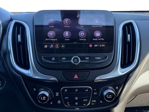 Used 2020 Chevrolet Equinox Premier image 12