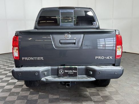 Used 2014 Nissan Frontier PRO-4X AWD/4WD image 10