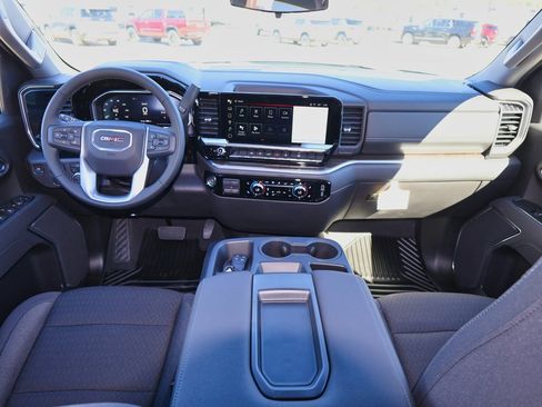 New 2026 GMC Sierra 1500 Elevation image 14