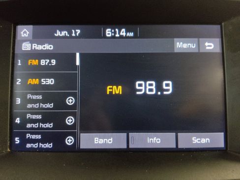 Used 2019 Kia Sorento FWD image 25