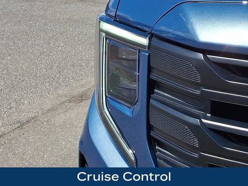 Used 2024 GMC Sierra 1500 Pro w/ Graphite Edition AWD/4WD image 30