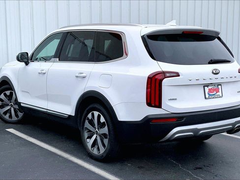 Used 2021 Kia Telluride EX w/ EX Premium Package image 10