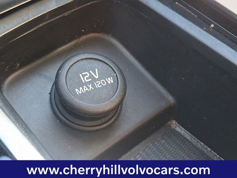 Certified 2023 Volvo S60 B5 Plus w/ Climate Package image 27