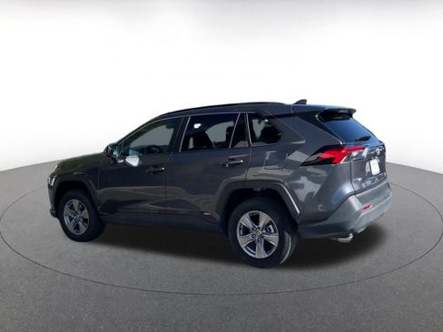 Used 2025 Toyota RAV4 LE image 10