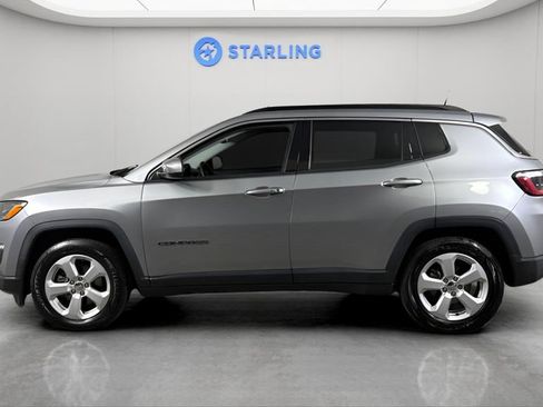 Used 2020 Jeep Compass Latitude FWD image 3