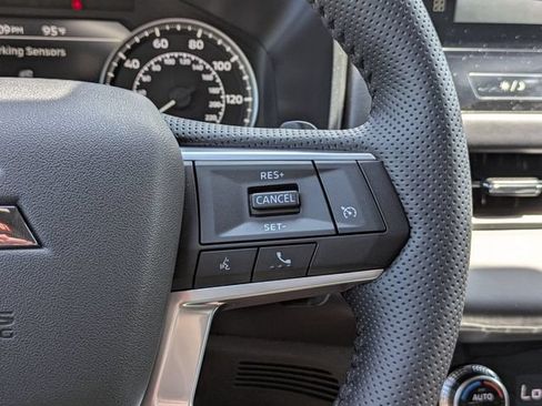 New 2026 Mitsubishi Outlander LE FWD image 27