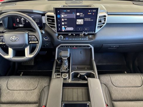 Used 2024 Toyota Tundra Limited image 12