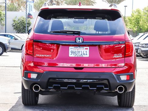 Used 2023 Honda Passport Elite image 8