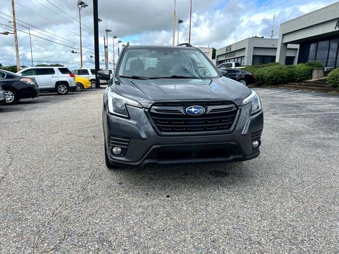 Used 2022 Subaru Forester Limited image 5
