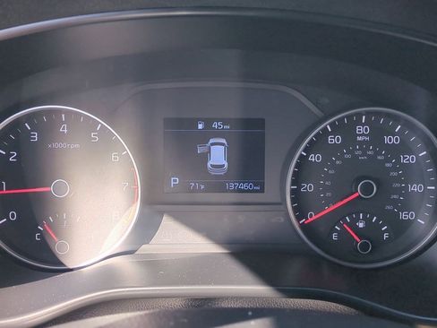 Used 2020 Kia Sportage S image 14