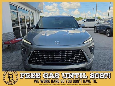 New 2027 Buick Enclave Avenir w/ LPO, Floor Liner Package FWD image 2