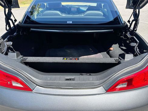 Used 2014 INFINITI Q60 Convertible w/ Premium Package image 27