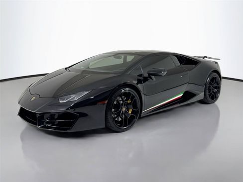 Used 2018 Lamborghini Huracan LP 580-2 RWD image 10