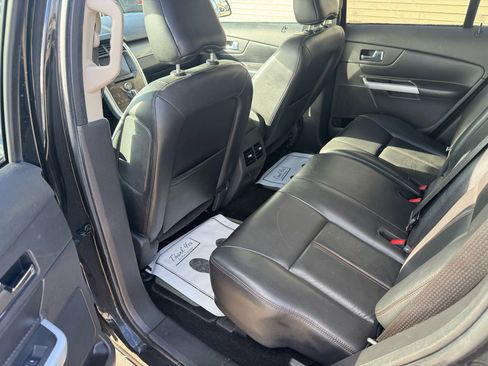 Used 2011 Ford Edge SEL w/ 202A Rapid Spec Order Code image 8