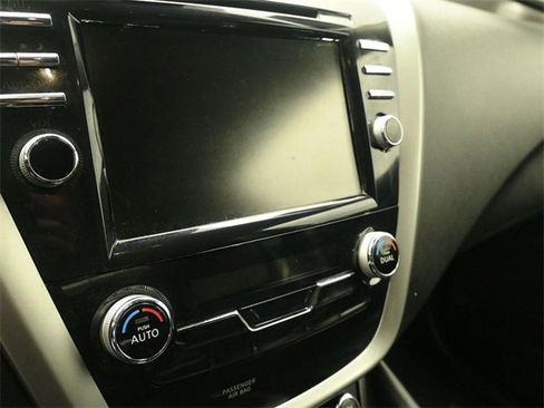 Used 2019 Nissan Murano SL w/ SL Technology Package image 16