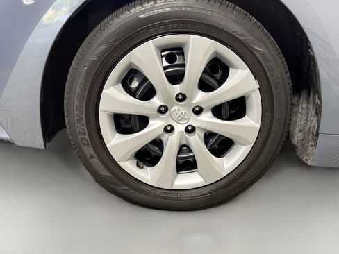 Used 2024 Toyota Corolla LE FWD image 14