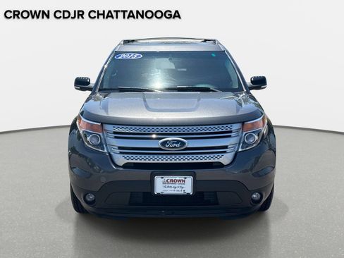 Used 2015 Ford Explorer XLT w/ Equipment Group 202A image 9