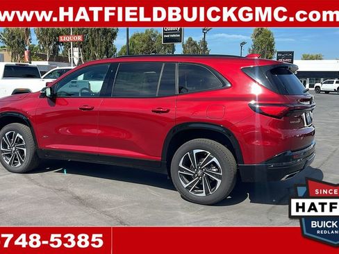 Used 2025 Buick Enclave Sport Touring w/ Power Package image 3