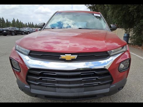 Used 2021 Chevrolet TrailBlazer LS FWD image 14