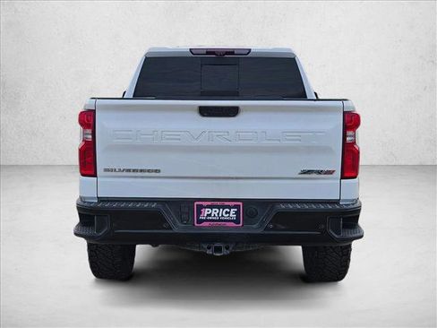 Used 2023 Chevrolet Silverado 1500 ZR2 w/ Technology Package image 6