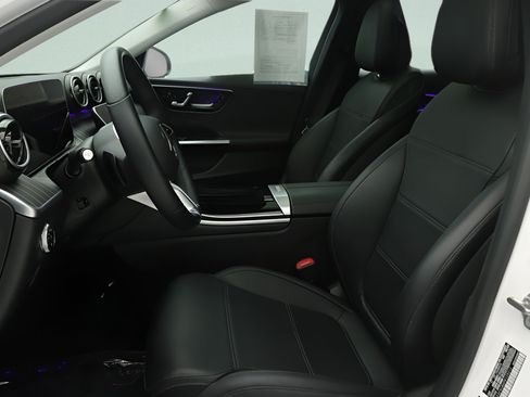 Used 2023 Mercedes-Benz C 300 Sedan image 30