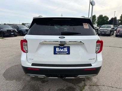 Used 2024 Ford Explorer XLT w/ Equipment Group 202A