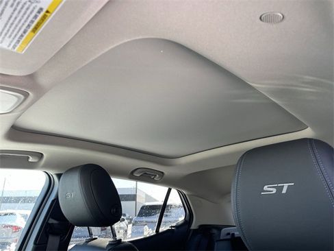 New 2026 Buick Encore GX Sport Touring w/ Advanced Technology Package image 21