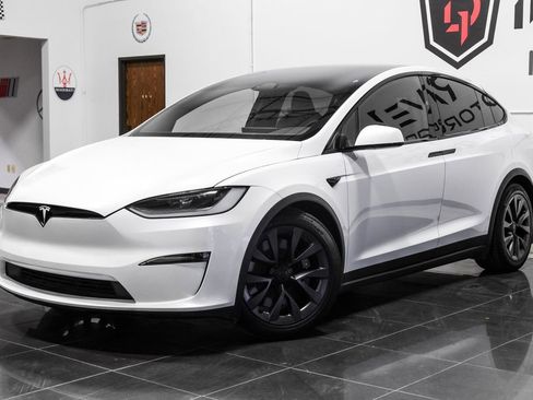 Used 2023 Tesla Model X AWD/4WD image 8