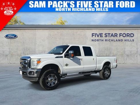 Used 2013 Ford F250 Lariat w/ Chrome Pkg image 4